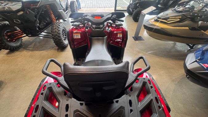 03 Outlander 850 Max XT