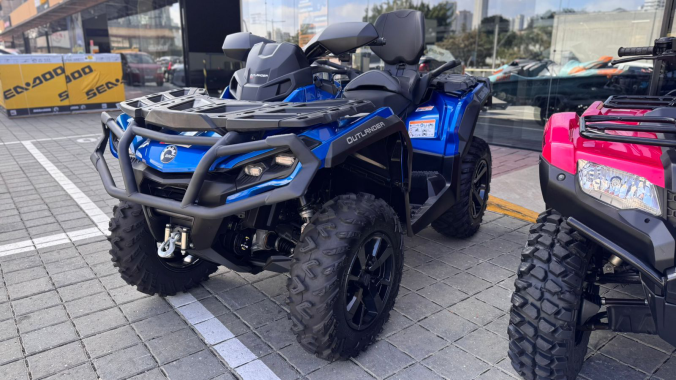 03 Outlander 850 Max XT