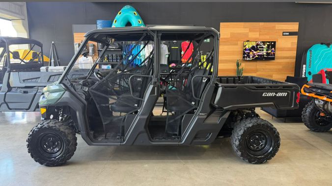 02 Defender Max HD7 2024