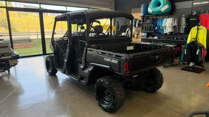 03 Defender Max HD7 2024
