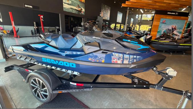 02 Sea Doo GTX 230 2026